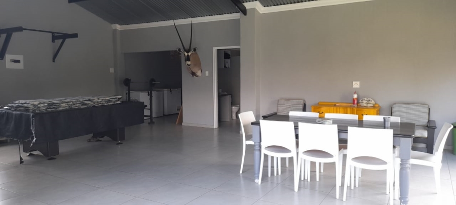 7 Bedroom Property for Sale in Bloemhof North West